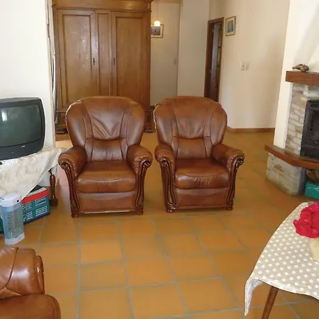 C Апартаменты *